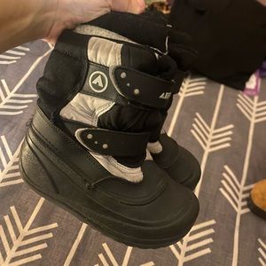 Boys Airwalk Snowboarding Boots